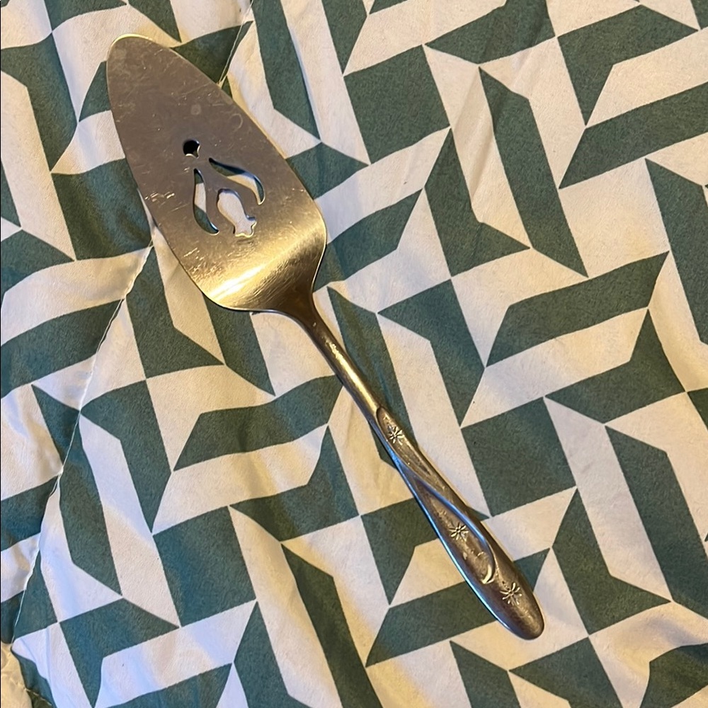 Americana Cake Server